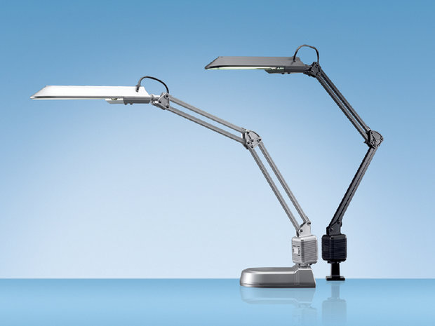 Desk lamp in black